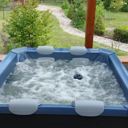 U Hranicniho Zamecku Villa
