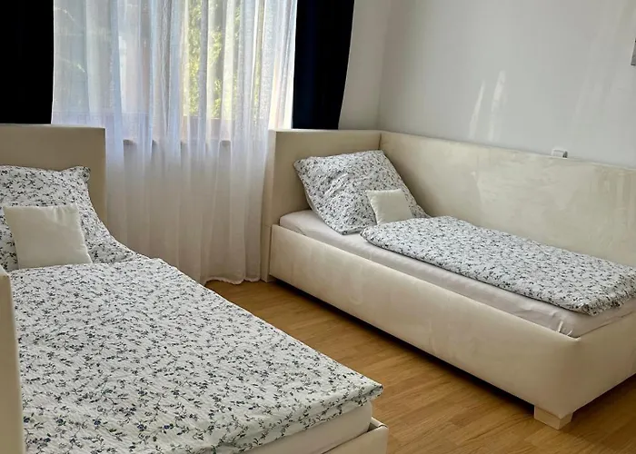 U Hraničního Zámečku Hlohovec U Břeclavě Vila *